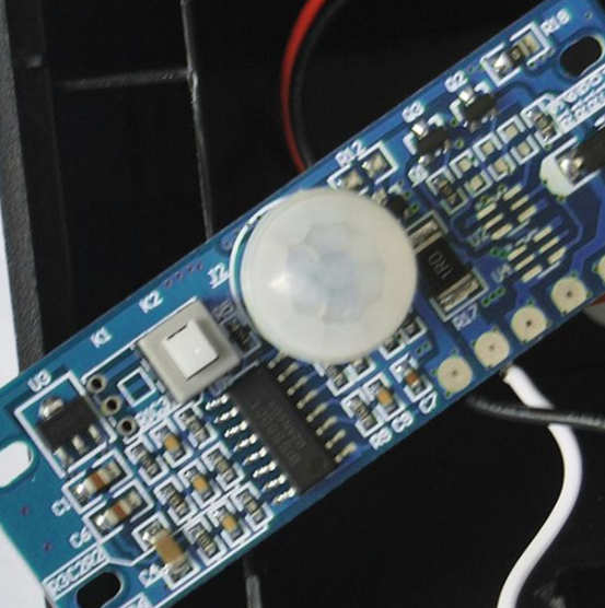 輕觸開關(guān)對PCB電路板設(shè)計常見問題