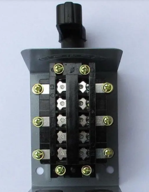 倒順開關 倒順開關